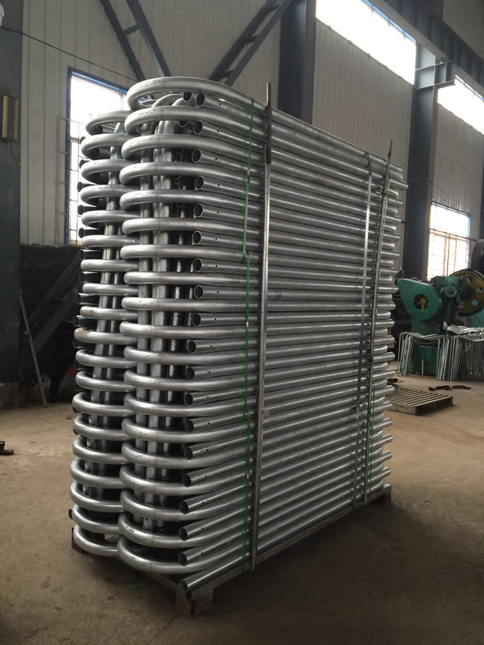 packing of cattle freestall